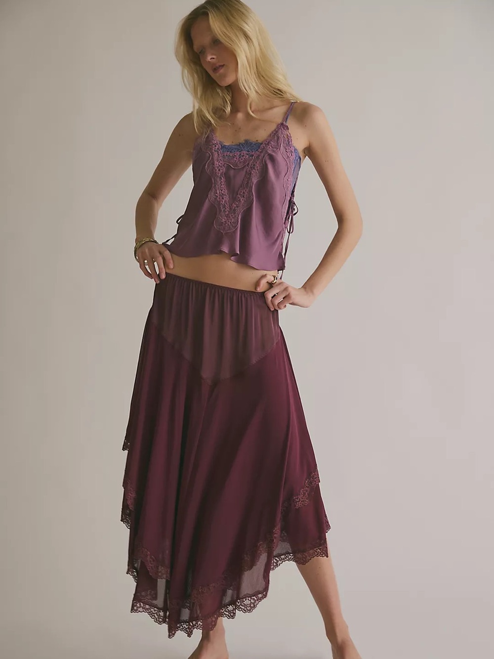 moving sale 💕 - NWT free people midi skirt burgundy size small